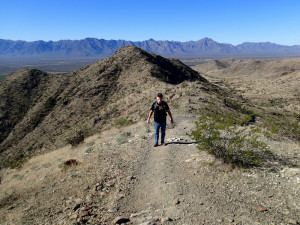 Hiking the Bursera Peak trail - South Mountain