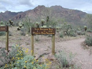 Start of the Lost Goldmine trail