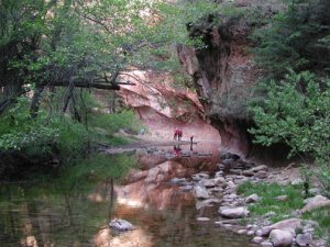 West fork of Oak Creek canyon